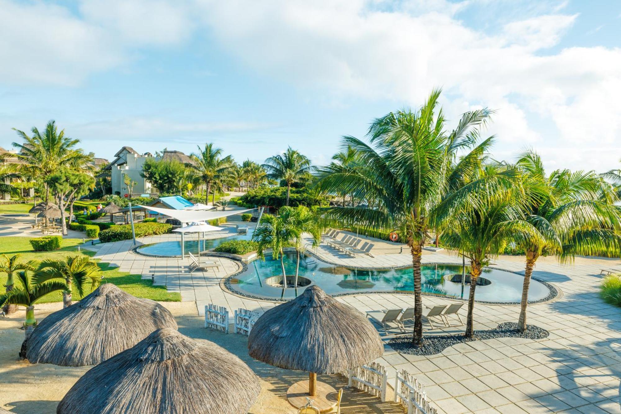 Zilwa Attitude Hotel Grand Gaube Bagian luar foto